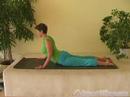 Acemi Yoga Pozisyonları : Acemi Yoga Poz Cobra  Resim 4