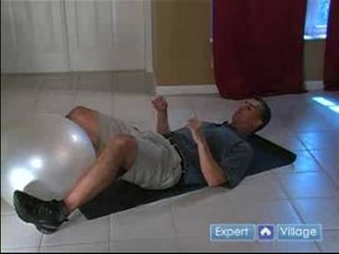 Nasıl Egzersiz Bir Denge Ball İle Yapılır: Bacak Raise Topu Pass Egzersiz İle Denge Ball