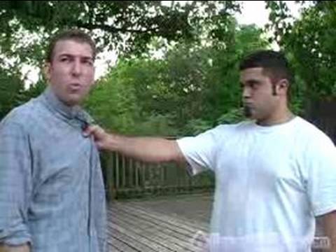 Kendini Savunma Teknikleri: Video Öz Savunma: Gömlek Kapmak Resim 1