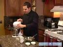 Nasıl Cook Klasik Noel Yemek İçin : Geleneksel Eggnog Tarifi