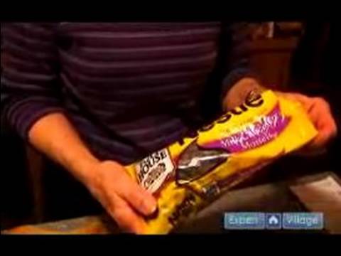 Nasıl Çikolatalı Kurabiye Yapmak: Çikolata Çikolata Parçalı Kurabiye Toll Ekleme