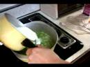 Nasıl Kremalı Brokoli Çorbası Yapmak: Brokoli Çorbası İçin Krem Eklemek Resim 4