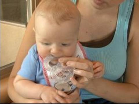 Nasıl Ağlayan Bir Bebeği Durdurmak İçin : Diş Çıkarma Belirtileri İçin Kontrol Edin 