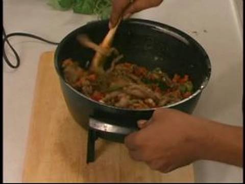 Creole Soslu Biftek Tarifi : Creole Soslu Biftek İçin Malzemeler Birleştirerek 