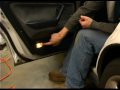 Bir Arabanın Arka Kapı Işık Kapağı Kaldırmak İçin Nasıl İç Araba Işık değiştirme :  Resim 2