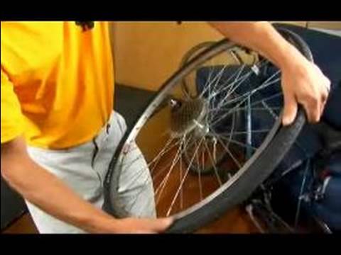 Nasıl Bir Bisiklet Lastiği Tamir İçin: Nasıl Bisiklet Lastikleri Tüpü Çıkarmak