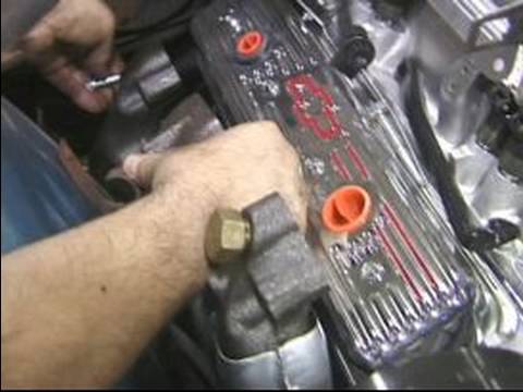 Bir Ford Chevy Motor Yüklemede Bitirme: Nasıl Doğru Manifold Yüklemek İçin Resim 1