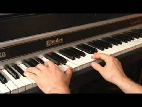 Nasıl Piyano Melodileri F Oynamak İçin: F Büyük Gelişmiş Bir Piyano Şarkı Çalmayı Resim 1
