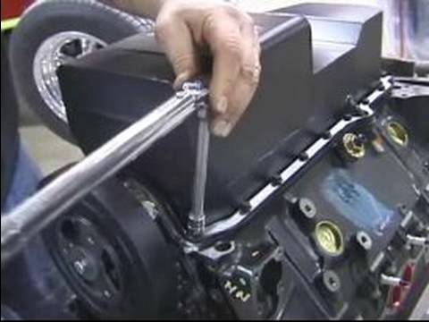 Pt. 1: Bir Ford Thunderbird Bir Chevy 350 Kurulur: Nasıl Bir Motor Yağı Pan Yüklemek İçin Resim 1