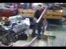 Pt. 1: Bir Ford Thunderbird Bir Chevy 350 Kurulur: Nasıl Bir Motor Vinç Bir Motoru Takmak İçin Resim 2