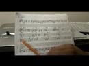 Nasıl Piyano Melodileri E Oynamak İçin: Dokuzuncu Ve Onuncu Önlemler Piyano Bir Melodi E Öğrenme Büyük Resim 3