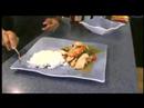 Nasıl Bir Asya Tavuk Yemeği Pişirmek: Bir Asya Tavuk Yemeği Hizmet Resim 4