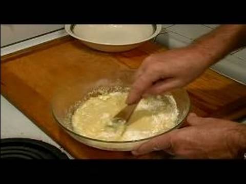 Beyaz Fasulye Çorbası Tarifi İle Jambon Hocks: Mısır Ekmeği Tarifi İçin Meyilli Karıştırma