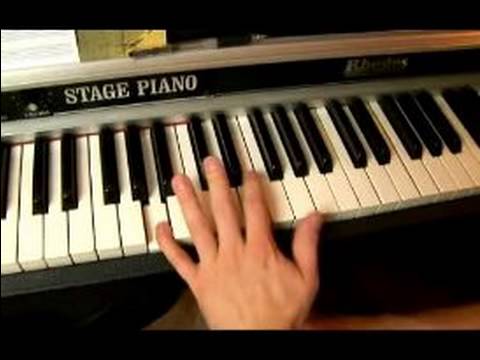 Piyano Doğaçlama D Major: Bir 7 Ölçeklemek İçin D Piyano Doğaçlama