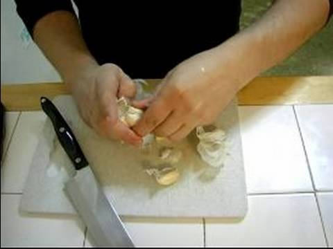 Karides Pasta Primavera Tarifi: Sarımsak Makarna Primavera Tarifi İçin Peeling Resim 1