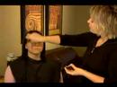 Profesyonel Makyaj İpuçları: Zarif, Şık Bir Görünüm Elde Etmek Nasıl: Zarif Bitirme Toz Uygulamak Resim 4