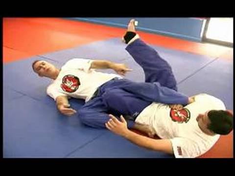 Karışık Dövüş Sanatları Teknikleri: Düz Bacak Ayak Bileği Kilidi Mma Resim 1