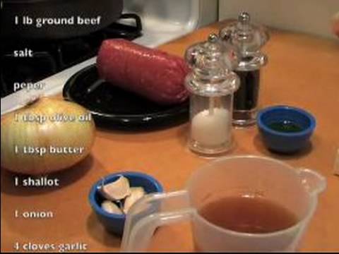 Kıyılmış Biftek Tarifi : Kıyılmış Biftek Yapmak İçin Malzemeler 