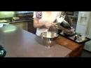 Nasıl İtalyan Krem Pasta Yapmak : İtalyan Kremalı Pasta Tava Hazırlanıyor  Resim 2