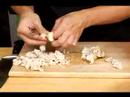 Çekti Tavuk Yemeği Nasıl Pişirilir : Çekti Tavuk Enchiladas İçin Tavuk Nasıl Böleceğinizi  Resim 3