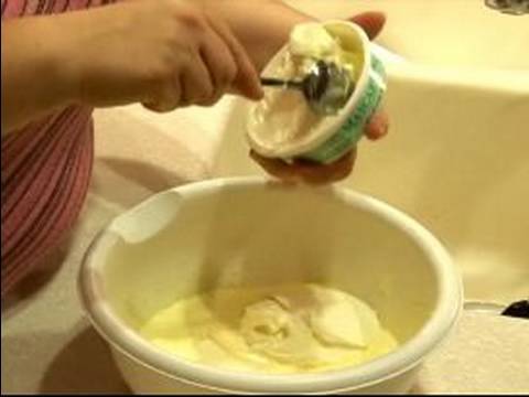 Tiramisu Tarifi Talimatlar: Nasıl Yumurta İçin Mascarpone Eklemek Beyazlar İçin Tiramisu Resim 1