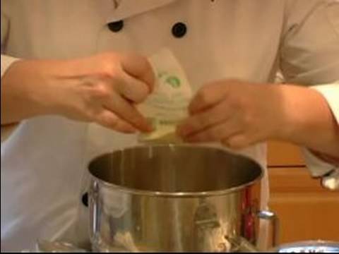 Kabak Spice Cupcakes Pişirmek İçin Nasıl : Vanilya Krem Peynir Krema Yapmak Nasıl  Resim 1