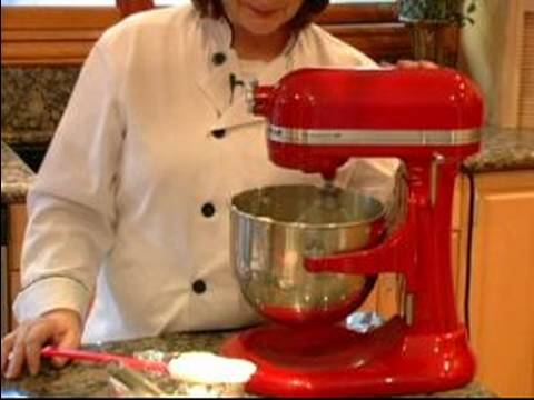 Nasıl Kabak Spice Cupcakes Pişirmek İçin : Vanilya Krem Peynir Krema Karıştırma İçin İpuçları  Resim 1