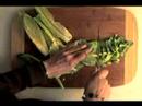 Lazanya & Sezar Salata Nasıl Yapılır : Sezar Salata İçin Marul Kesmek İçin Nasıl  Resim 4