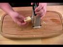 Bruschetta Nasıl Yapılır : Parmesan Peynirli Bruschetta Yapmak İçin Izgara Nasıl  Resim 3