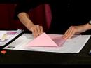 Sevgililer Günü El Sanatları Yapmak: Bankası Bir Origami Sevgililer Kutusu İçin Katlama