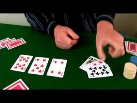 Deli Ananas: Texas Holdem Varyasyonu: Nasıl Deal Deli Pineapple Poker Flop'ta Resim 1