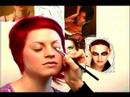 İpuçları Jessica Simpson Görünmesi İçin: Göz Kapağı Renk Makyaj İçin Jessica Simpson Görünüm Ekleme