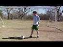 Bacak Arkasında Futbol Topu Kesmek İçin Nasıl Futbol Beceri Ve Teknikleri Top Sürme :  Resim 2