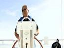 Bir Yelkenli Yelken Kullanmayı: Nasıl Bir Acil Durum Radyo Bir Teknede Kullanmak İçin Resim 3