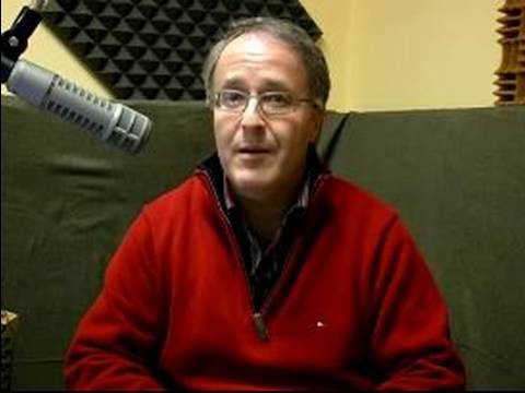 Bir Radyo Spikeri Olmak İçin Nasıl : Radyo Programında Konuklar Röportaj Nasıl 