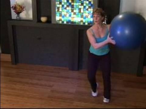 Nasıl Bir Kardiyo Top İle Egzersiz İçin : Shuffle Kardiyo Topu İle Egzersiz 