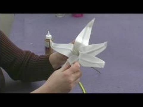 Çocuklar İçin Köpük Çiçek El Sanatları: Lily Yaprakları Çocukların El Sanatları İçin Yapma Resim 1