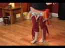 Mısır Folklorik Oryantal Dans: Göbek Pop Daire Oryantal Dans Üç Adım Hareketle