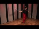 Kung Fu Saber Temelleri: Kung Fu Saber Temelleri: Adım Blok, Kesim Ve Tornado Combo Tekme Resim 3