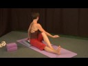 Yoga Pozlar Oturmuş : Yoga Oturmuş Büküm Poz Resim 3