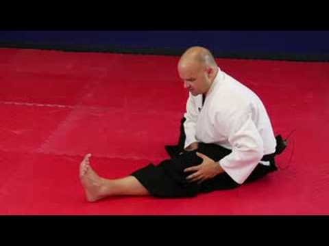 Aikido Egzersizleri Ve Uzanıyor: Aikido Atlet Streç Resim 1