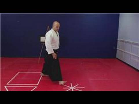 Aikido Isınma : Isınma: Aikido Ayak Egzersizleri Birleştiren  Resim 1