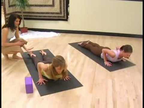 Yoga Enerji Egzersizleri: Yoga: Cobra Poz