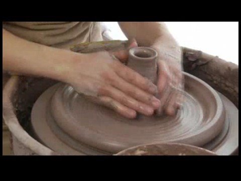 Nasıl Toprak Bir Güveç Yemeği Yapmak İçin : Clay Bir Vapur Emzik Verme  Resim 1