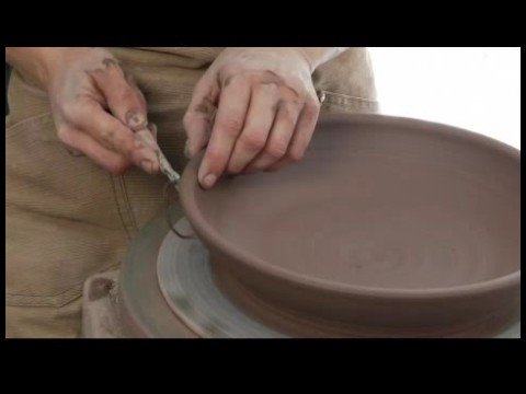 Toprak Bir Güveç Yemeği Yapmak İçin Nasıl : Clay Bir Kapak Kesmek İçin Nasıl 