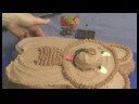 Bir Oyuncak Ayı Pasta Süsleme: Şeker Bir Oyuncak Ayı Pasta Süslemek İçin Kullanma Resim 3