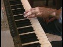 Piyano Çalan Jingle Bells : 