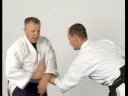 Kotegaieshi: Temel Aikido Teknikleri: Bir Yaka Kapmak Kotagaeshi Bilek Kilit Resim 2