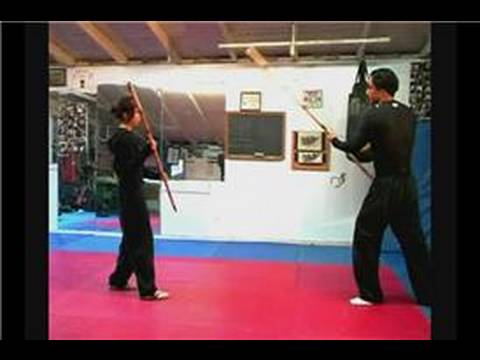 Dövüş Sanatı Bo Personel Teknikleri: Bo Staff Teknikleri: Yürürken Koruma Resim 1