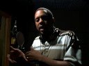 Rap Şarkı Kayıt İpuçları: Bir Rap Şarkısı Kayıt: Bir Mikrofon Toplama
